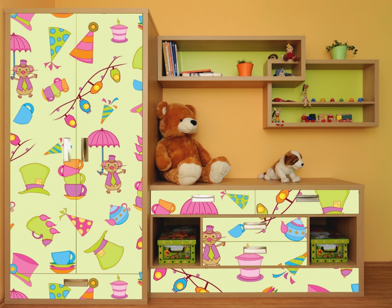 Декорирование детской мебели.